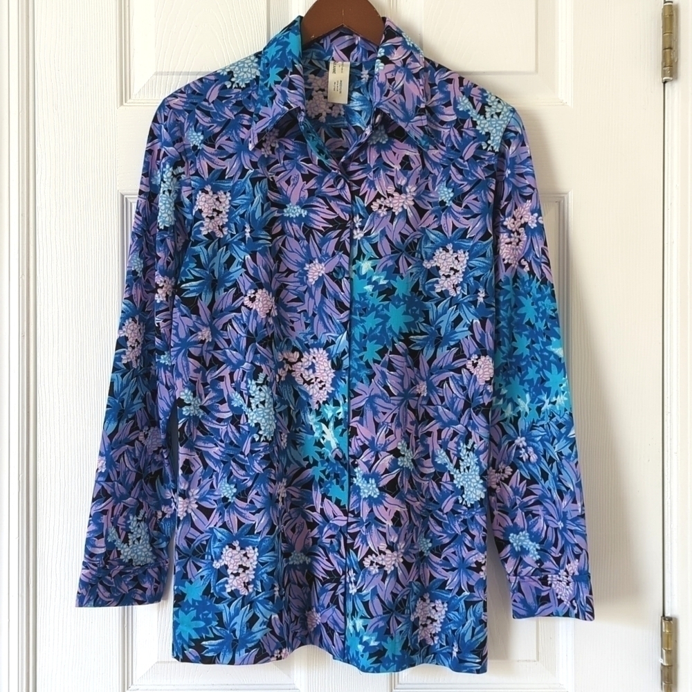 Roxanne 70's Vintage Union Made Floral Pointed Collar Button Down Shirt Purple M